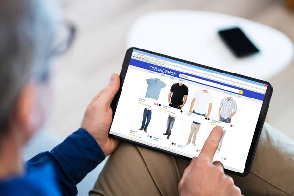 Ecommerce Internet Store Kleding Ecommerce Online Tablet — Stockfoto