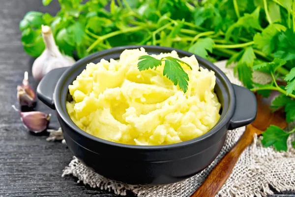 Purée Pommes Terre Dans Une Casserole Noire Une Cuillère Sur — Photo