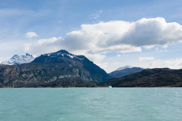 Navegação Lago Argentino Paisagem Patagônia Argentina Panorama Patagónico — Fotografia de Stock