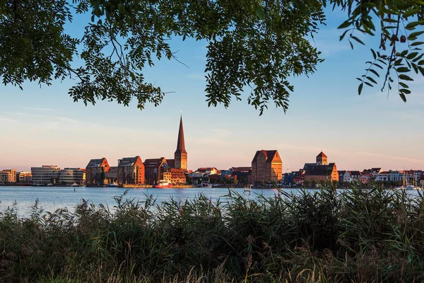 Pohled Řeku Warnow Města Rostock Německo — Stock fotografie