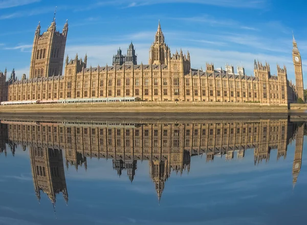 Houses Parliament Alias Westminster Palace Riflesso Nell Acqua Del Tamigi — Foto Stock