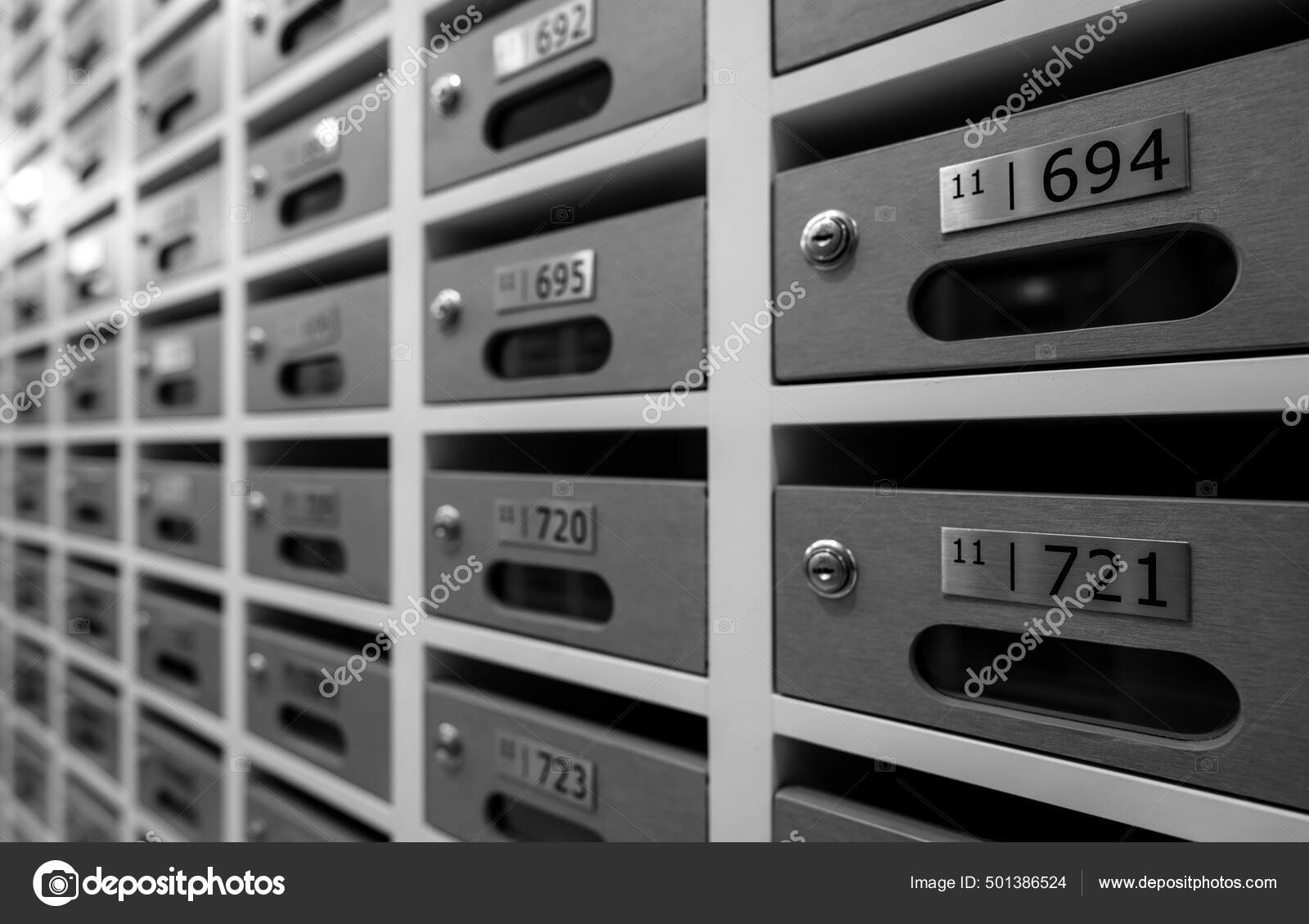 Buzón Moderno Del Apartamento Llenaba Los Números Casa Del