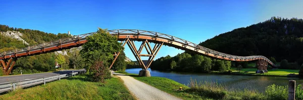 塔兹鲁姆桥是埃辛河畔的一座桥 — 图库照片