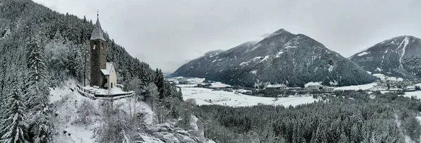 Schöne Landschaft Den Bergen — Stockfoto