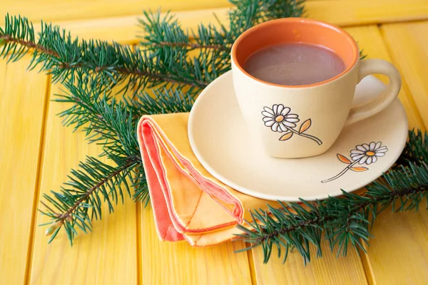 Caffè Tazza Cacao Caldo Ramoscelli Cioccolato Caldo Abete Rosso Sul — Foto Stock