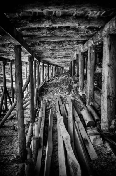 Viejo Puente Madera Ciudad —  Fotos de Stock