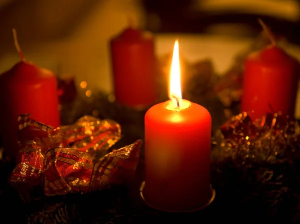 Velas Navidad Sobre Fondo Oscuro —  Fotos de Stock