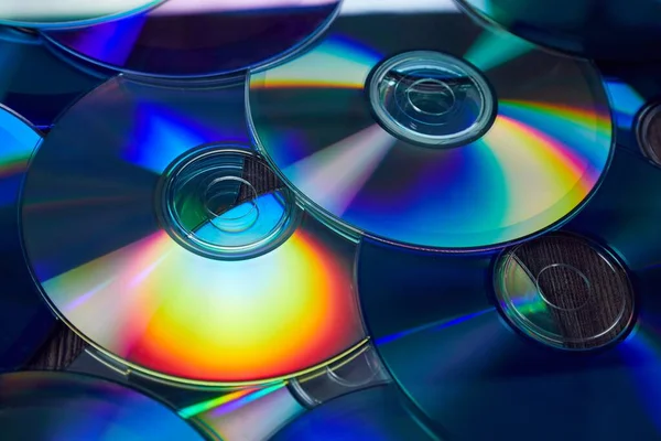 Beyaz Arkaplanda Boş Bir Dvd Disk — Stok fotoğraf