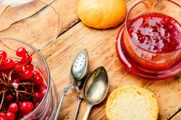 Glas Mit Marmelade Und Viburnum Berries Hausgemachte Köstliche Marmelade Auf — Stockfoto