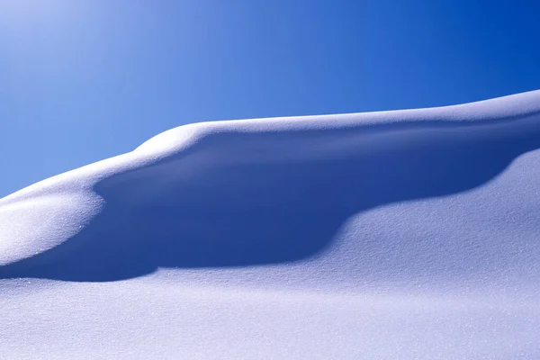 Χιόνι Καλυμμένο Λευκές Αφράτες Νιφάδες Χιονιού — Φωτογραφία Αρχείου