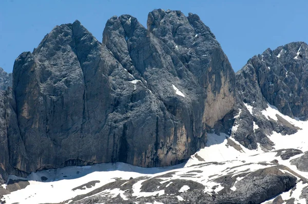 Schöne Aussicht Auf Die Berge — Stockfoto