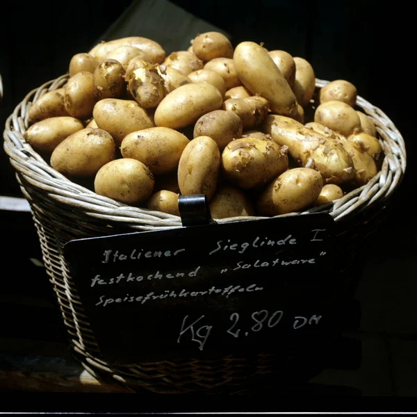 Patatas Ecológicas Frescas Mercado — Foto de Stock