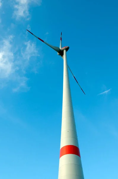 Turbina Wiatrowa Niebie — Zdjęcie stockowe