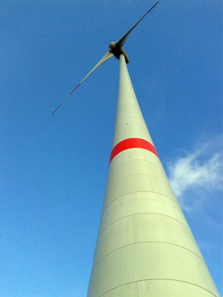 Turbina Wiatrowa Niebie — Zdjęcie stockowe