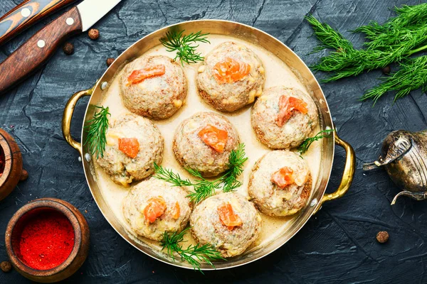Delicious Homemade Cod Roe Fish Meatballs Fish Cutlets Decorated Salmon — Stock Photo, Image