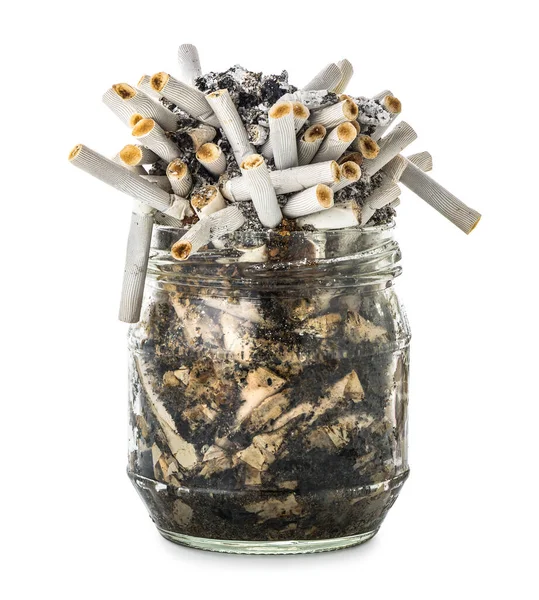 Cigarettacsikkek Egy Hamutartóban Fehér Alapon — Stock Fotó