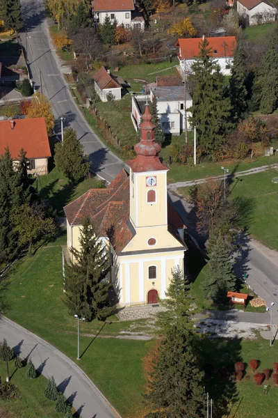 Парафіяльній Церкві Сен Франциск Ксаверій Vugrovec Хорватія — стокове фото