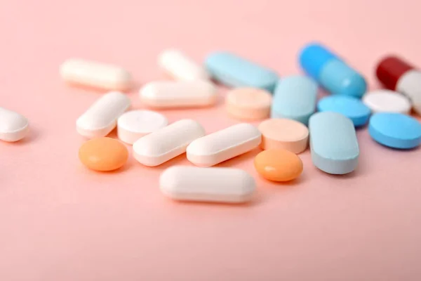Pilulky Tablety Bílém Pozadí — Stock fotografie