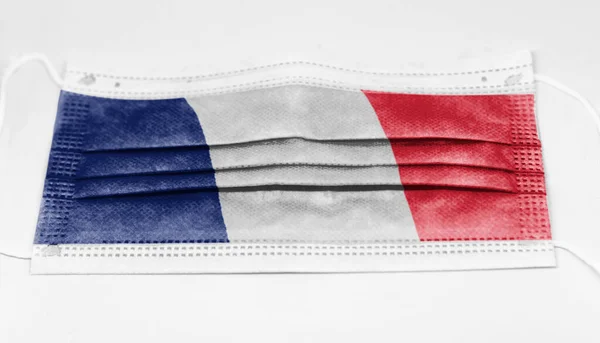 Fransa Nın Ulusal Bayrağı Tek Kullanımlık Ameliyat Maskesine Basıldı Coronavirus — Stok fotoğraf