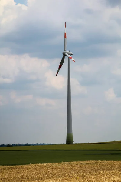 Windturbine Windturbines Een Veld Voor Opwekking Van Ecologische Elektriciteit — Stockfoto