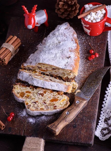 Slice Traditional European Cake Stollen Nuts Candied Fruit Dusted Icing — Stock Photo, Image