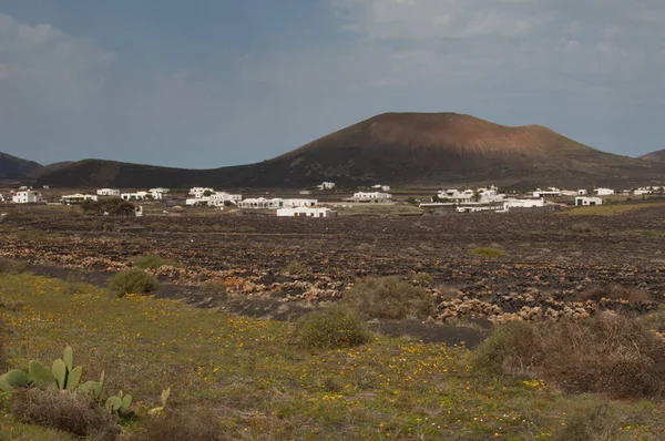 Lanzarote Canarische Eilanden Spanje Augustus 2018 Blik Vulkaanvallei Achtergrond — Stockfoto