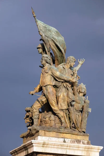 Monumento Los Antiguos Combatientes Frente Monomento Vittorio Emanuele Plaza Venecia —  Fotos de Stock