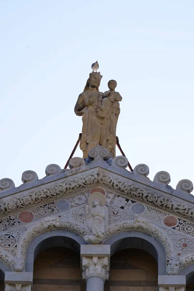 Virgen María Con Niño Jesús Catedral Santa María Asunción Piazza —  Fotos de Stock