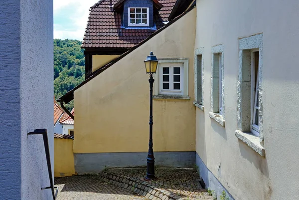 ドイツのNeuleiningenにある小さな路地 — ストック写真