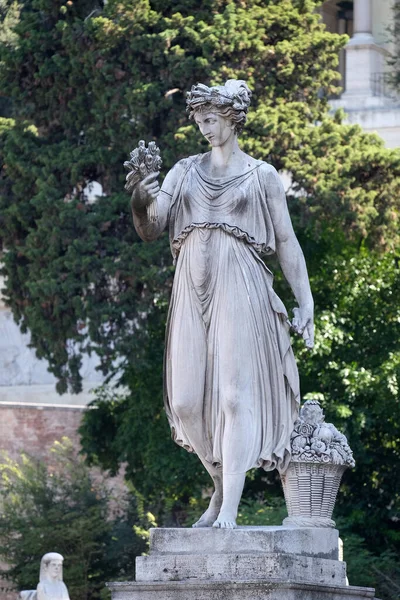 Allegorical Statue Summer Piazza Del Popolo Rome Italy — Stock Photo, Image