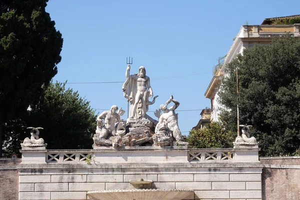 Statyer Över Neptunus Källa Piazza Del Popolo Rom Italien — Stockfoto