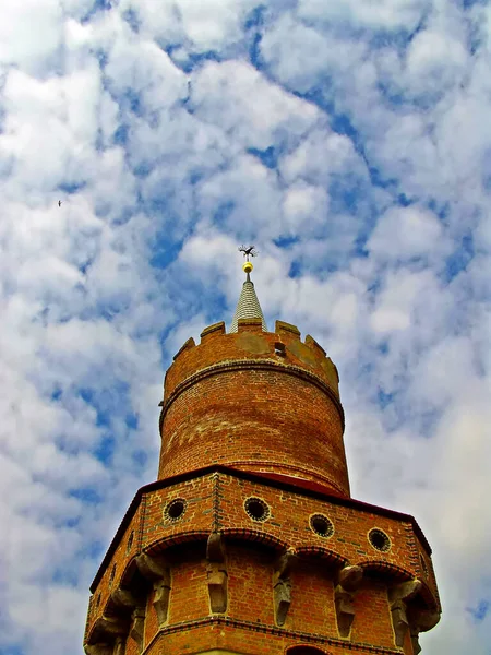 Antik Şehrin Kulesi Eski Kasabanın Başkenti Ünlü Eyaletin Başkenti — Stok fotoğraf