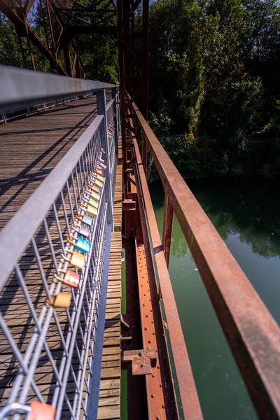 Puente Sobre Río — Foto de Stock