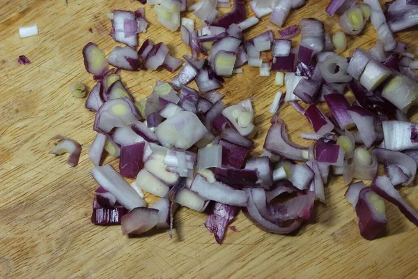 Oignon Blanc Haché Avec Couteau Tranchant Sur Une Planche Découper — Photo