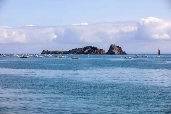 Cancale France Septembre 2018 Bateaux Pêche Yachts Amarrés Dans Baie — Photo