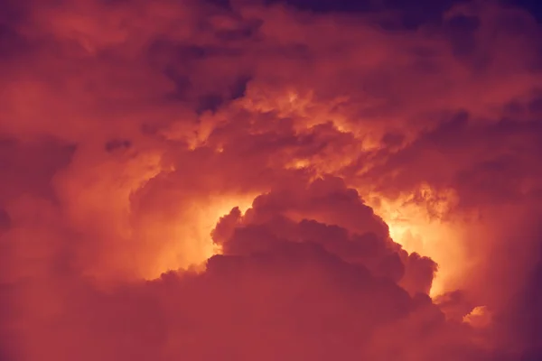 Красивое Закатное Небо Облаками — стоковое фото