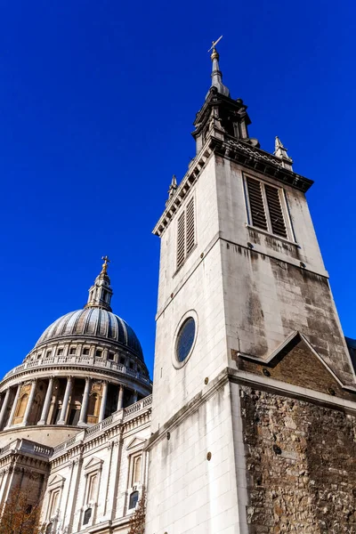 Augustine Faith Church Next Paul Cathedral London England Rebuilt 1680 — Stock Photo, Image