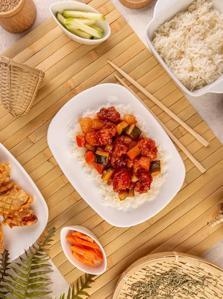 Közeli Kilátás Ízletes Ázsiai Ételek — Stock Fotó