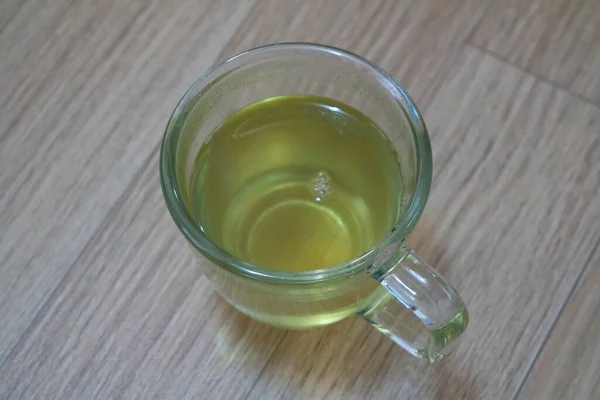 Coupe Verre Ayant Infusé Thé Vert Parfumé Qehwa Qahwa Sur — Photo