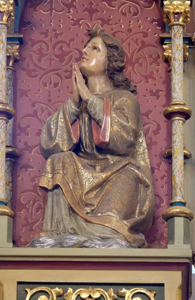 Estatua Ángel Sobre Altar Iglesia San Mateo Stitar Croacia —  Fotos de Stock