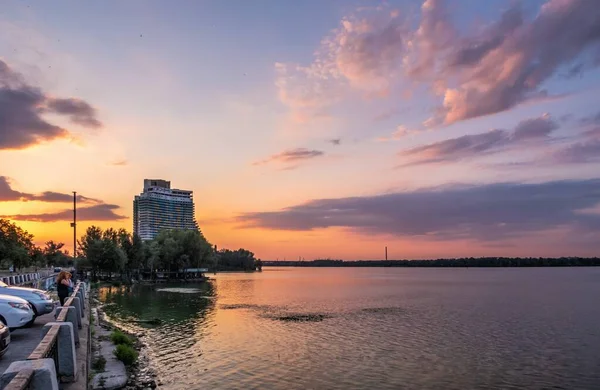 Hermoso Atardecer Sobre Lago — Foto de Stock