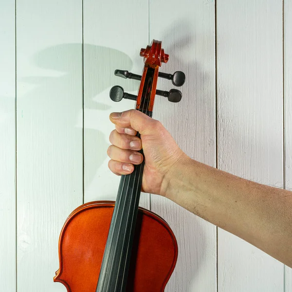 Man Playing Violin Wooden Background — Stock Photo, Image