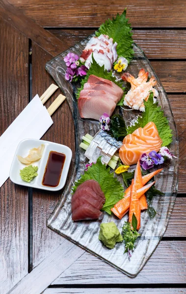 Варіації Гурмана Сашімі Встановлюють Япанську Свіжу Кухню Salmon Tuna Otoro — стокове фото