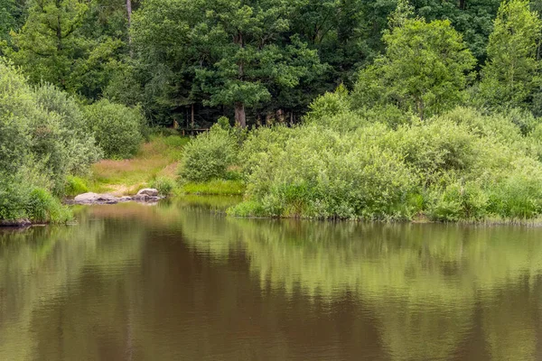 Beau Paysage Avec Une Rivière Lac — Photo