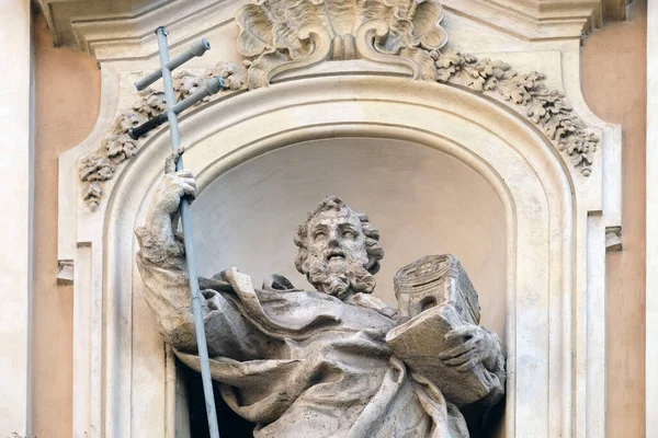 Estátua São João Matha Fachada Igreja Santissima Trinita Degli Spagnoli — Fotografia de Stock