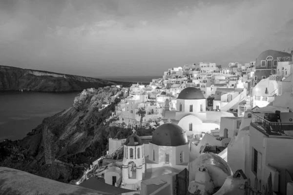 Oia Město Městská Krajina Ostrově Santorini Řecku Při Západu Slunce — Stock fotografie