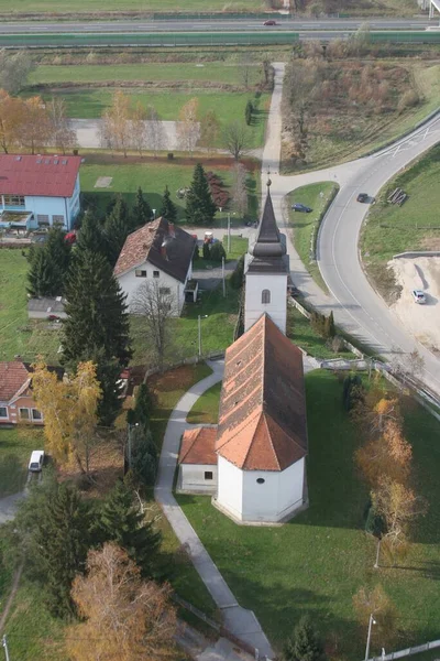 Parochiekerk Van Saint Mary Magdalene Veliki Bisag Kroatië — Stockfoto