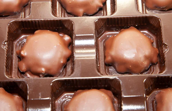 Gros Plan Chocolats Remplis Caramel Pacanes — Photo