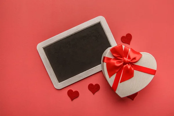 Tarjeta Felicitación San Valentín Con Caja Regalo Espacio Para Texto — Foto de Stock