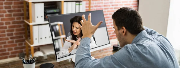 Ruzie Tussen Collega Van Het Bedrijfsleven Videoconferentie — Stockfoto